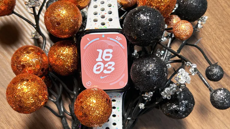 Смарт-часы с измерением давления и ЭКГ: выбор экспертов картинка Apple Watch Series 9-2