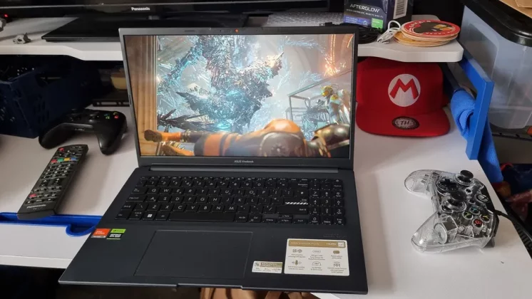 Asus Vivobook Pro 15 OLED-3