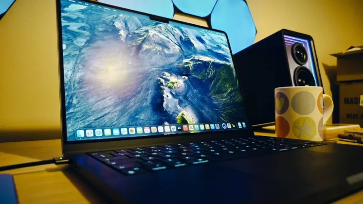 MacBook Pro 14 (M4, 2024)-7