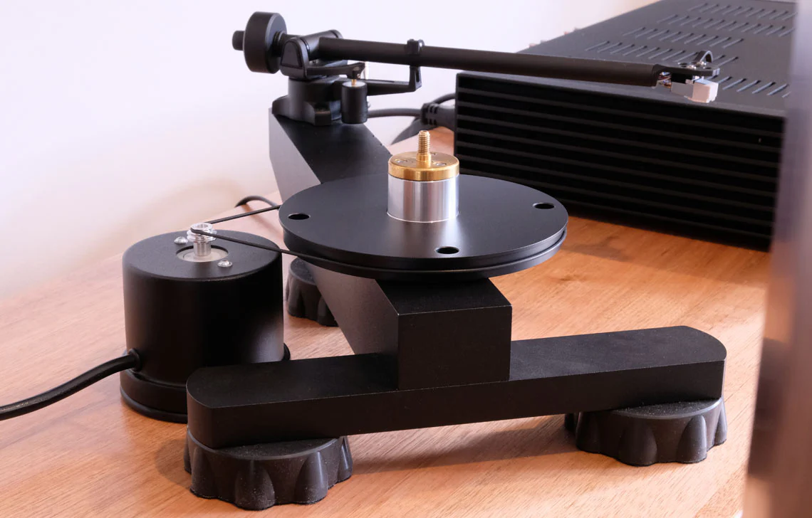 Обзор Avid Ingenium Plug&Play: шаг в будущее картинка Avid Ingenium Plug&Play