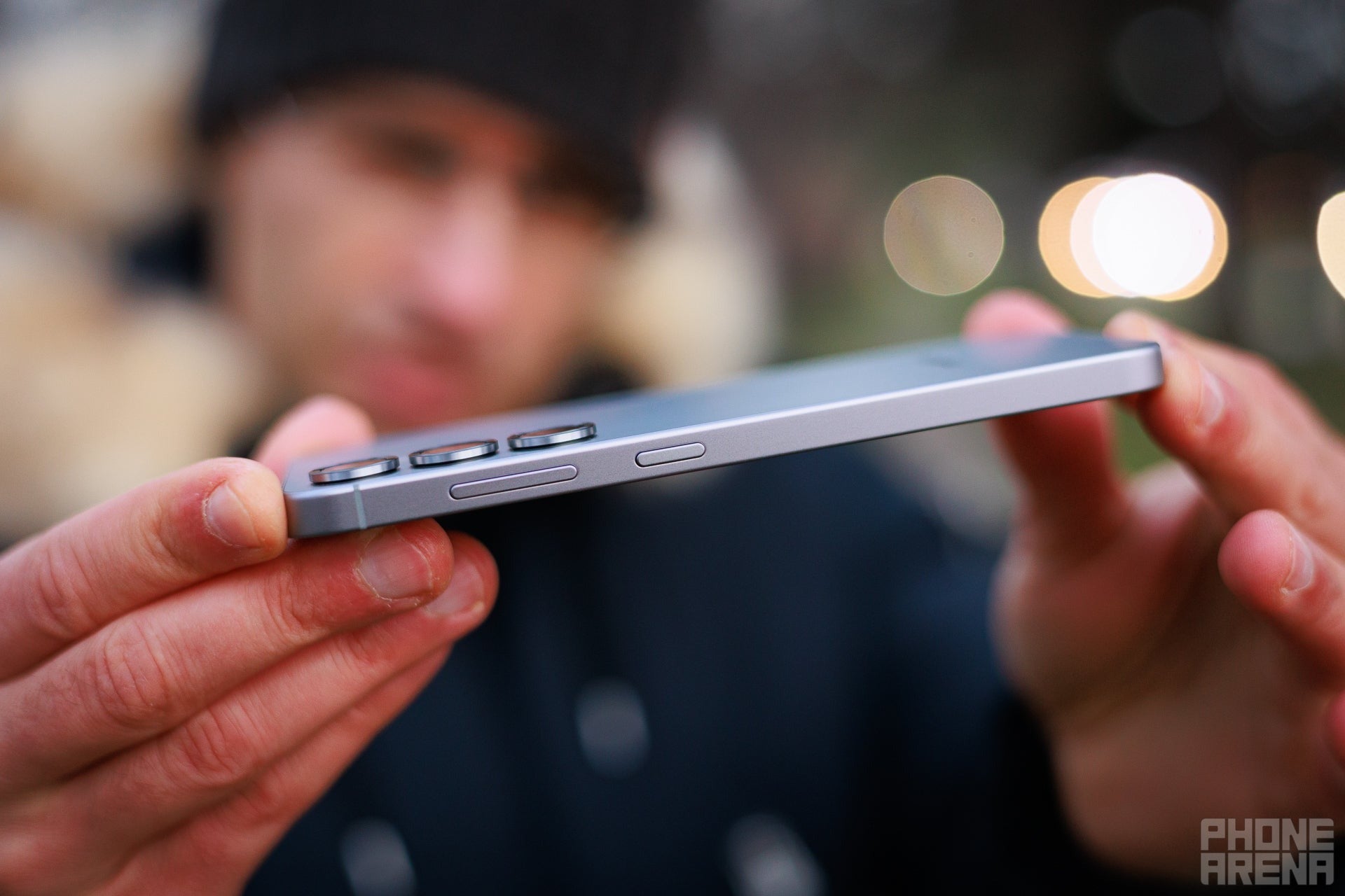 Возможно, это самый смелый телефон в этом году