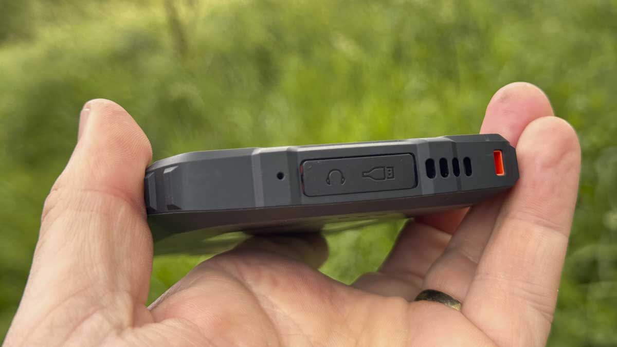 Обзор Blackview BL7000: одна уловка превращает этот дешевый телефон в дорогой картинка Blackview BL7000