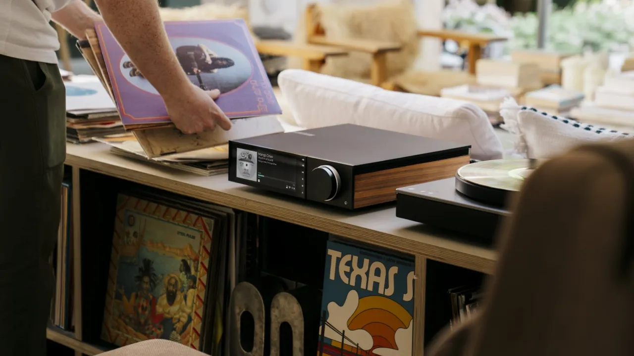 385782Cambridge Audio взрывает рынок: легендарный стриминговый усилитель стал ещё лучше!