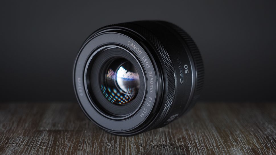 Canon RF 50mm f 1.8 STM