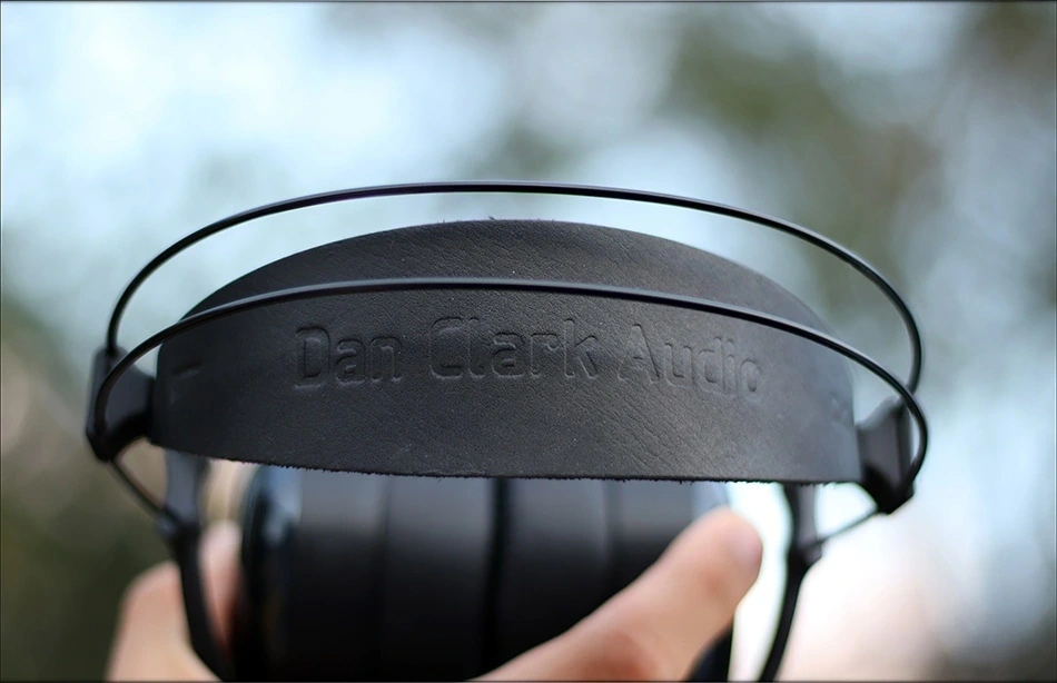 Обзор Dan Clark Aeon Flow RT: прочность и невероятный звук картинка Dan Clark Aeon Flow RT