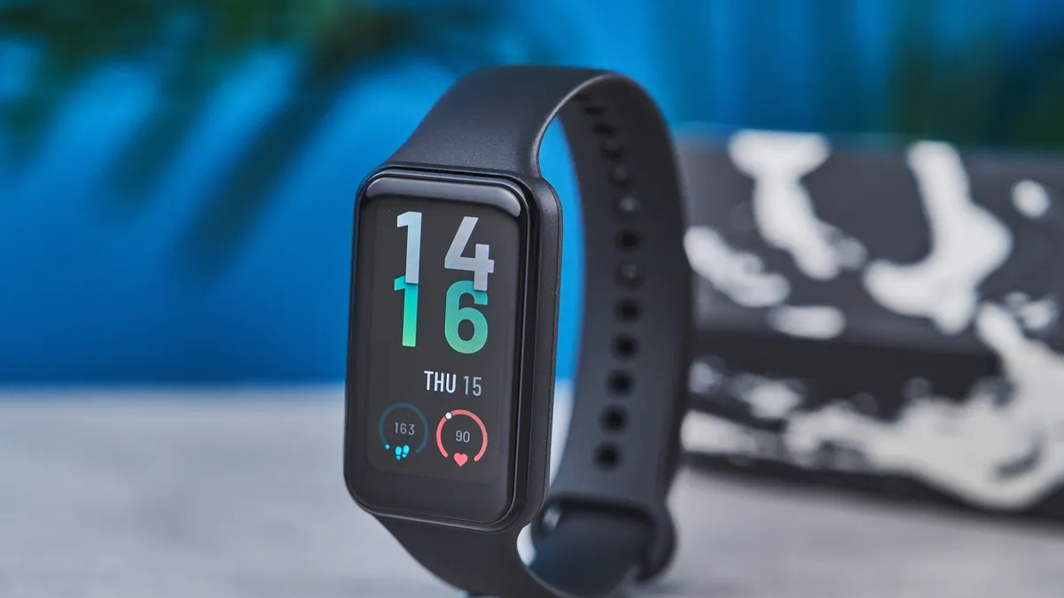 фитнес-трекер