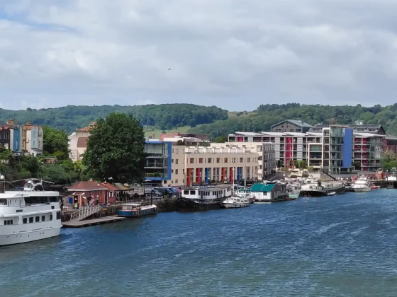 Обзор Galaxy A36 5G: оказывается, «середнячки» умеют удивлять фото