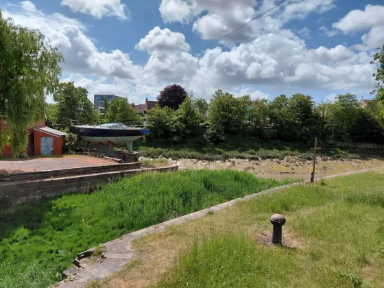 Обзор Galaxy A36 5G: оказывается, «середнячки» умеют удивлять фото