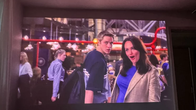 Обзор проектора Hisense C2 Ultra: фантастическая четкость изображения фото