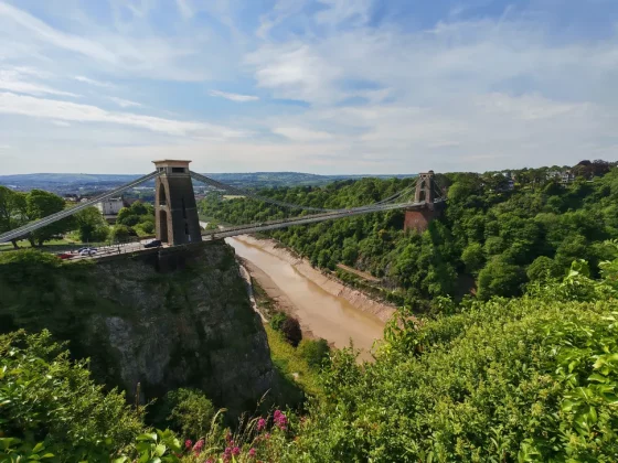 Обзор Honor 400 Pro: впечатляет и немного пугает фото