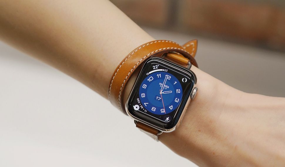 Apple предупреждает: не обновлять watchOS 26