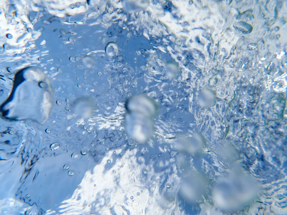 Я профессиональный фотограф, но влюбился в компактную камеру OM System Tough TG-7 3