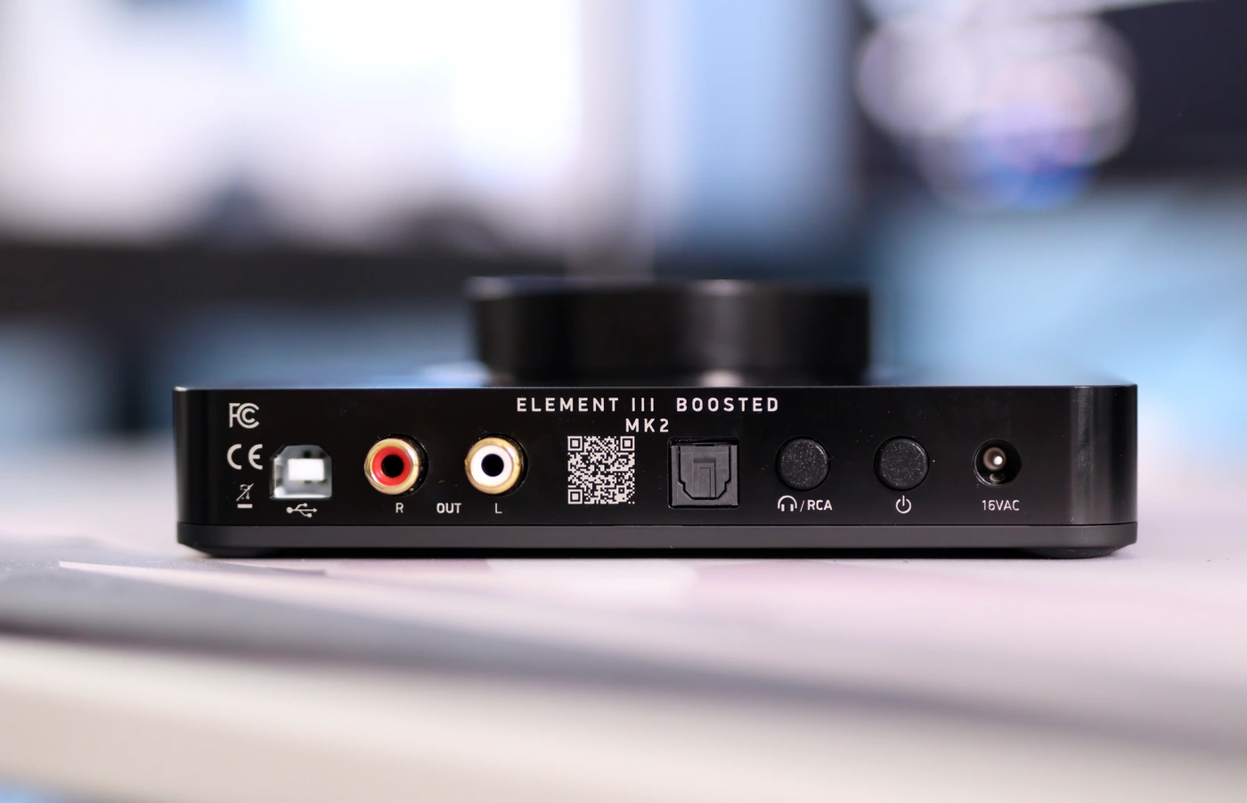 Обзор JDS Labs Element III MK2: чистая музыка, мощная подача картинка JDS Labs Element III MK2