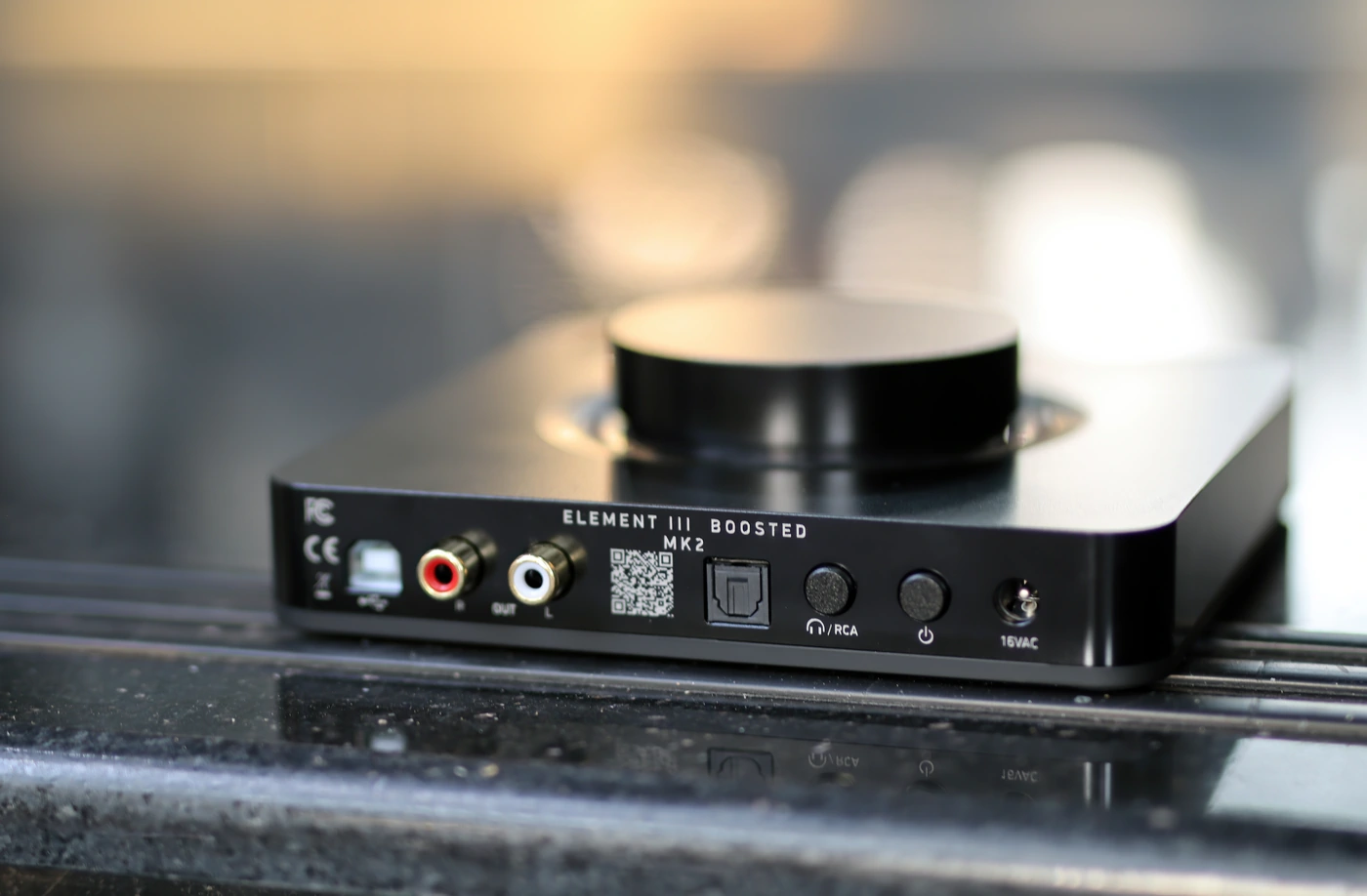 Обзор JDS Labs Element III MK2: чистая музыка, мощная подача картинка JDS Labs Element III MK2