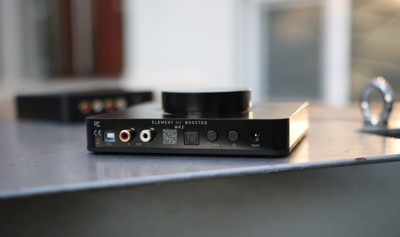 Обзор JDS Labs Element III MK2: чистая музыка, мощная подача картинка JDS Labs Element III MK2