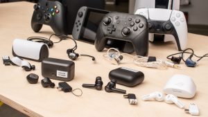 Какие лучшие наушники для игр: топовые гарнитуры в 2025 году