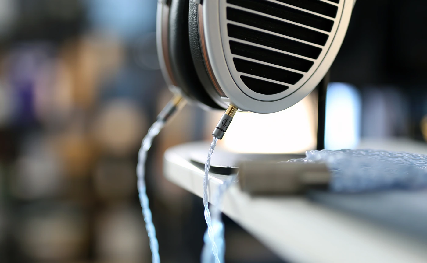 Lavricables Master Silver: обзор кабеля для наушников за 43 тыс. руб. картинка Lavricables Master Silver