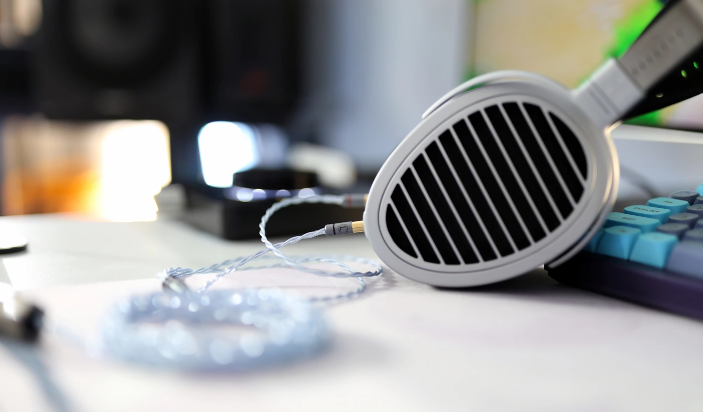 Lavricables Master Silver: обзор кабеля для наушников за 43 тыс. руб. картинка Lavricables Master Silver