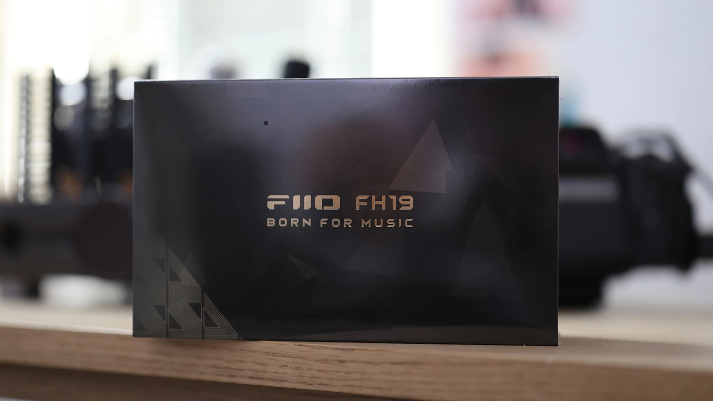 FiiO FH19