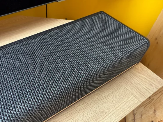 Обзор саундбара Marshall Heston 120: объемный звук и мощные басы фото