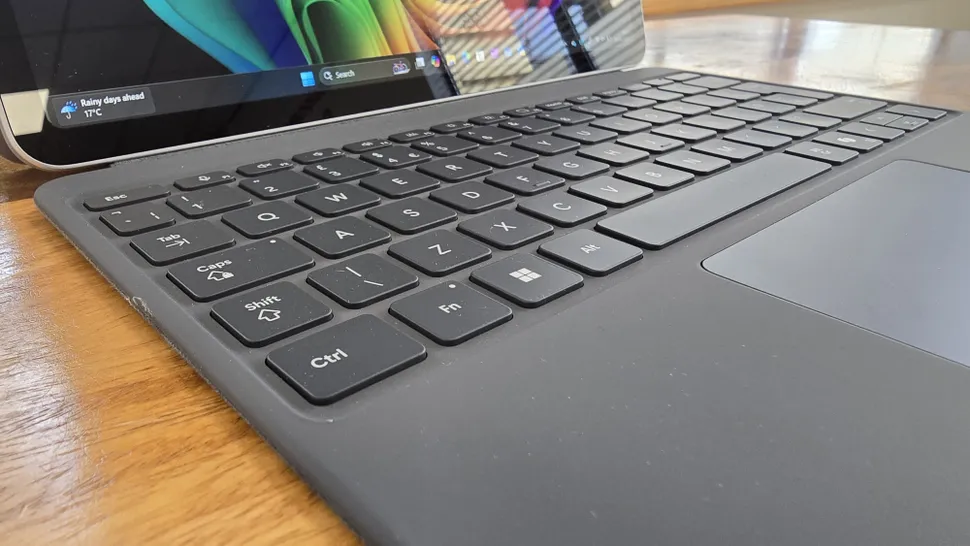 Microsoft Surface Pro 12 (2025)