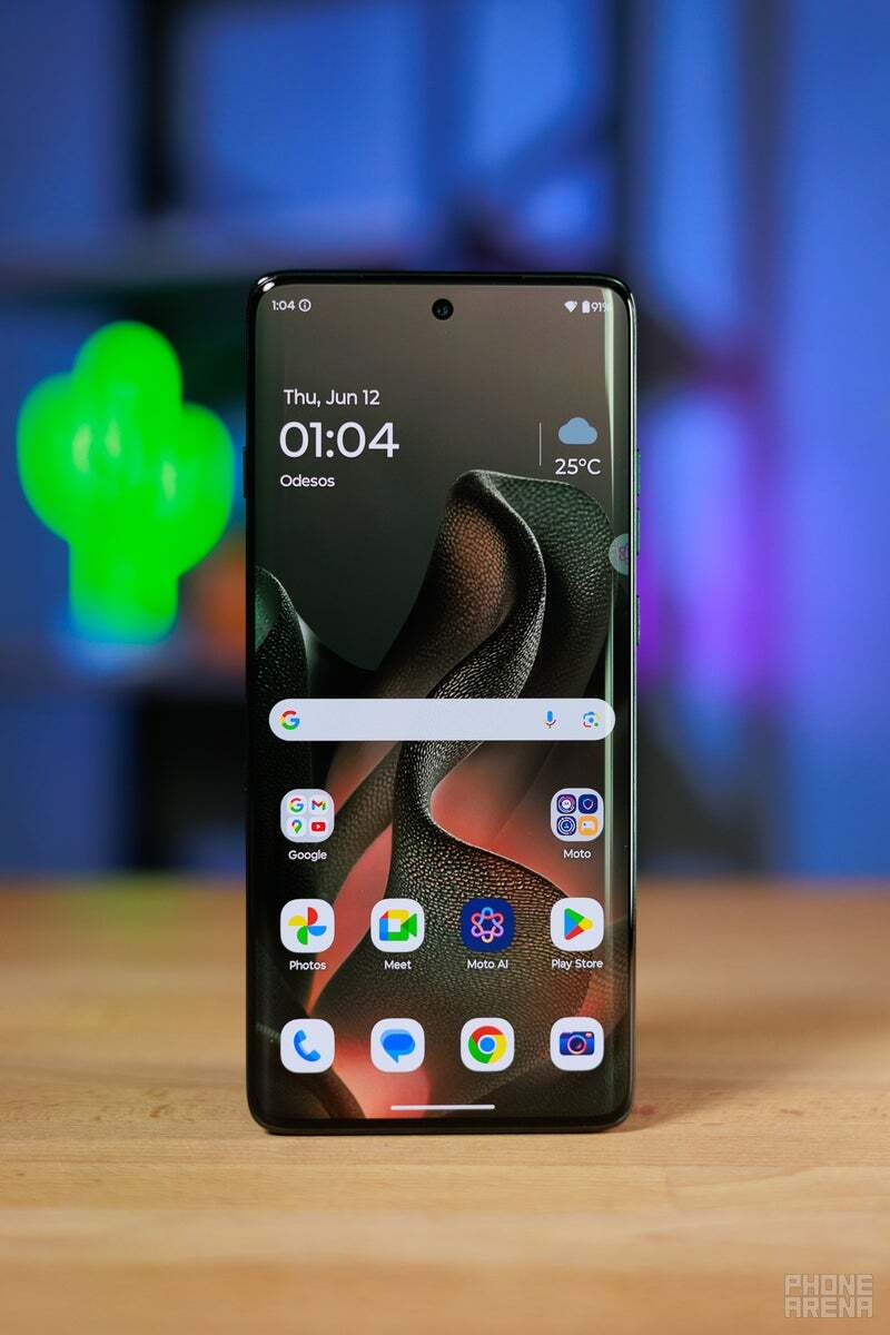 Motorola Edge (2025)