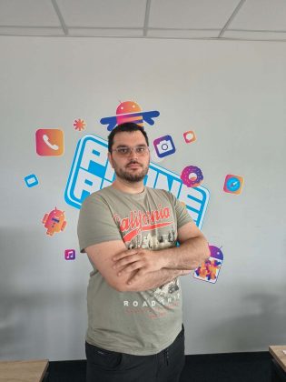 Обзор Motorola Edge (2025): выглядит хорошо, работает медленно фото