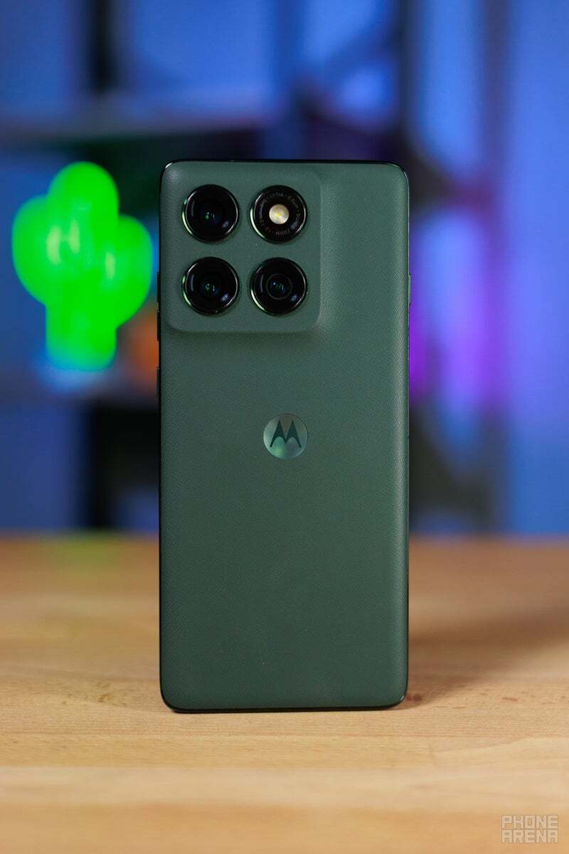 Motorola Edge (2025)