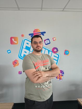 Motorola Edge (2025) против Motorola Edge (2024)