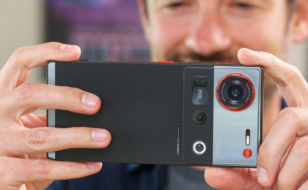 Nubia Z70S Ultra: обзор флагмана с улучшенной камерой картинка nubia Z70S Ultra