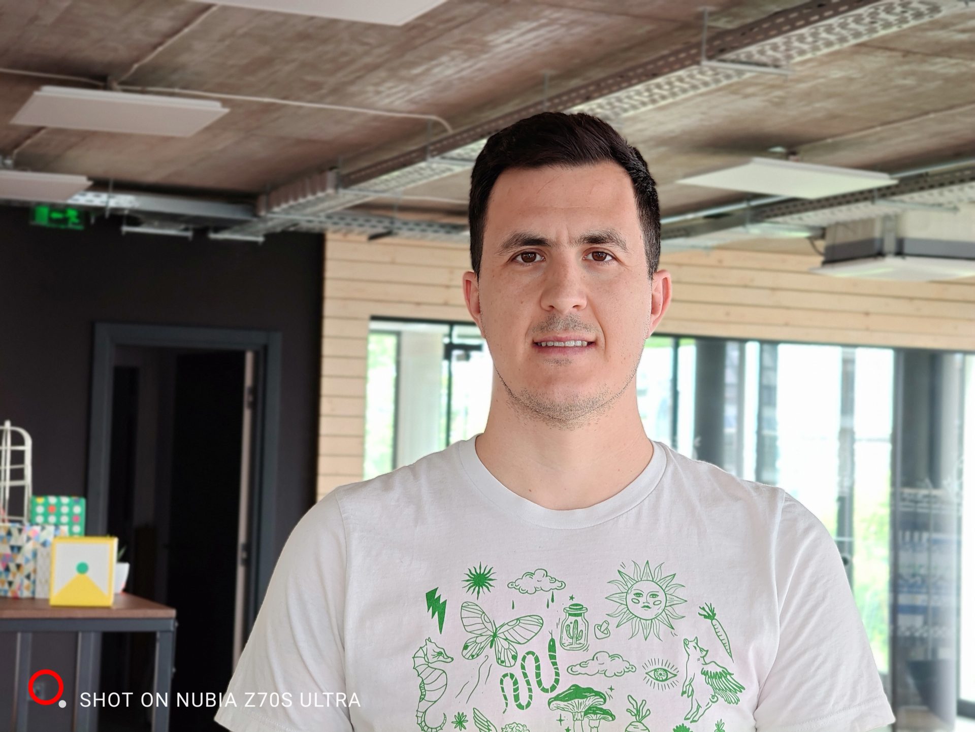 Nubia Z70S Ultra: обзор флагмана с улучшенной камерой картинка nubia Z70S Ultra