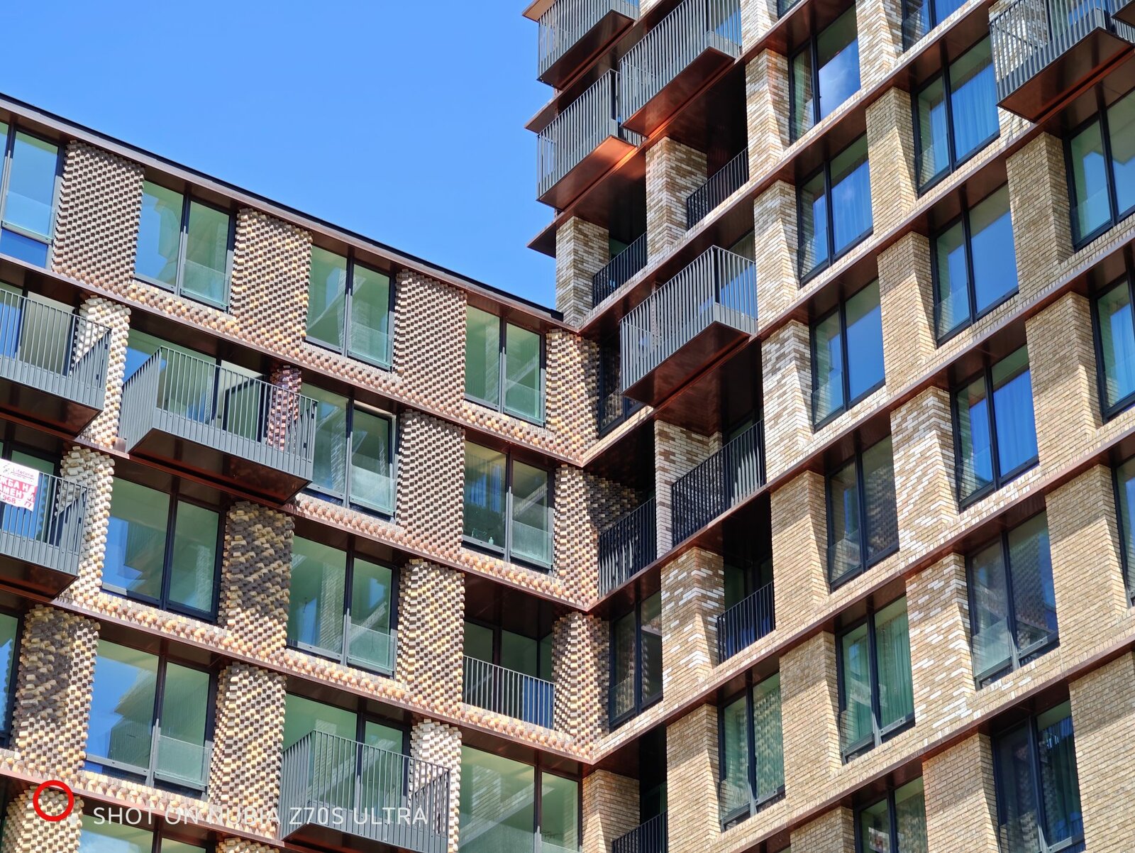 Nubia Z70S Ultra: обзор флагмана с улучшенной камерой картинка nubia Z70S Ultra