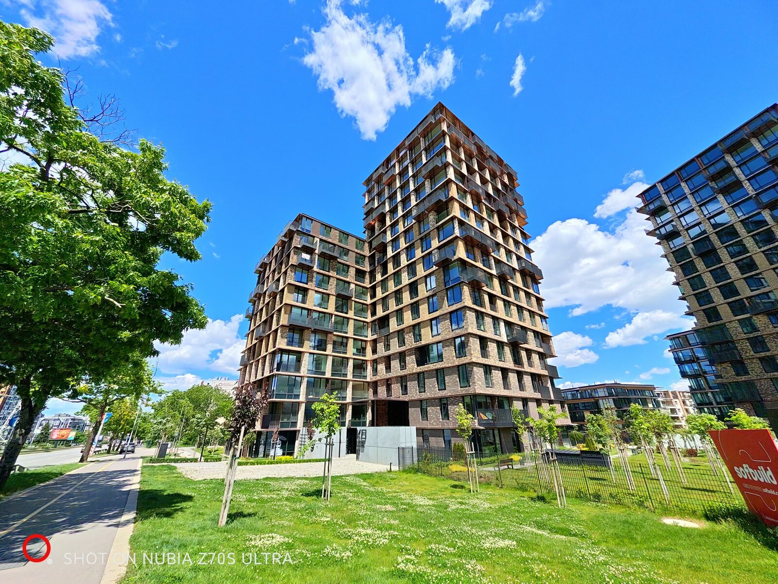 Nubia Z70S Ultra: обзор флагмана с улучшенной камерой картинка nubia Z70S Ultra