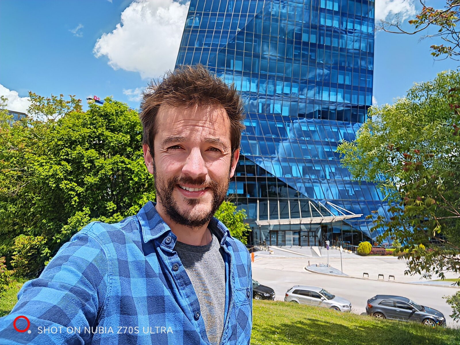 Nubia Z70S Ultra: обзор флагмана с улучшенной камерой картинка nubia Z70S Ultra