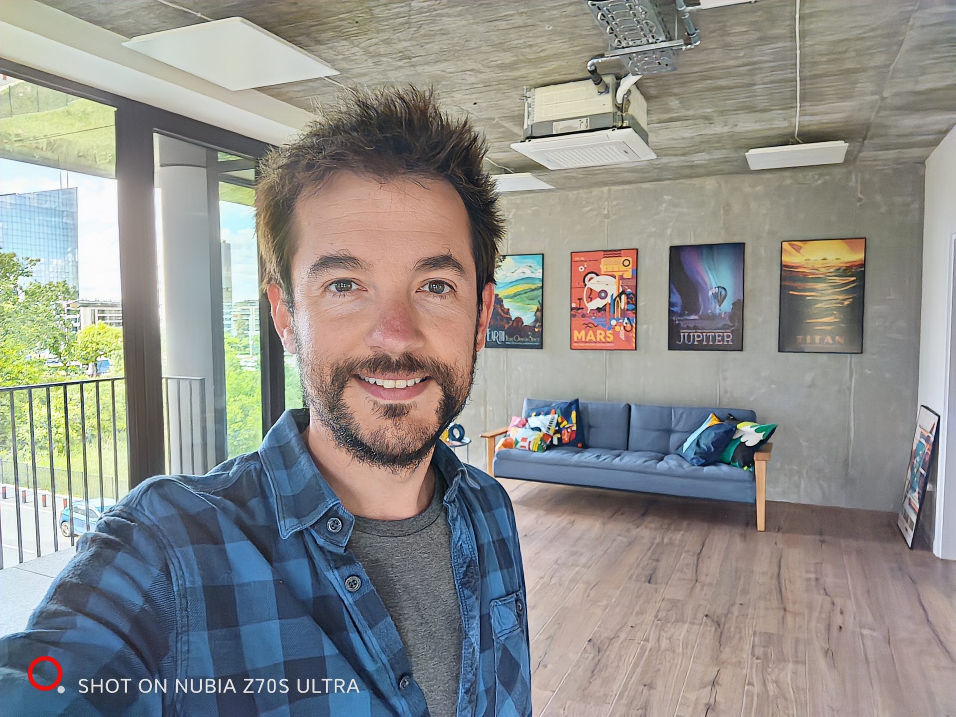 Nubia Z70S Ultra: обзор флагмана с улучшенной камерой картинка nubia Z70S Ultra