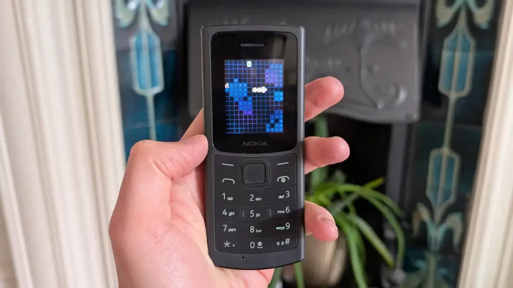 Почему я сменил смартфон на обычный телефон — и не пожалел картинка обычный телефон