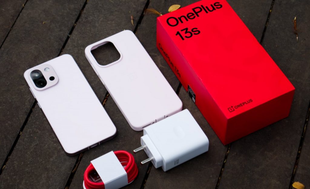 OnePlus 13s