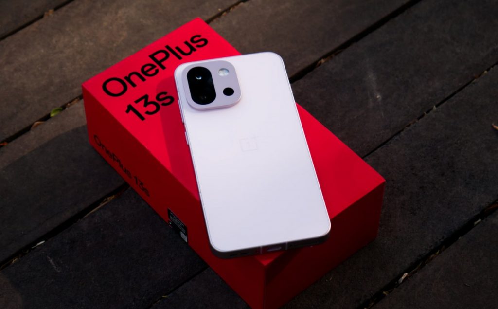 OnePlus 13S