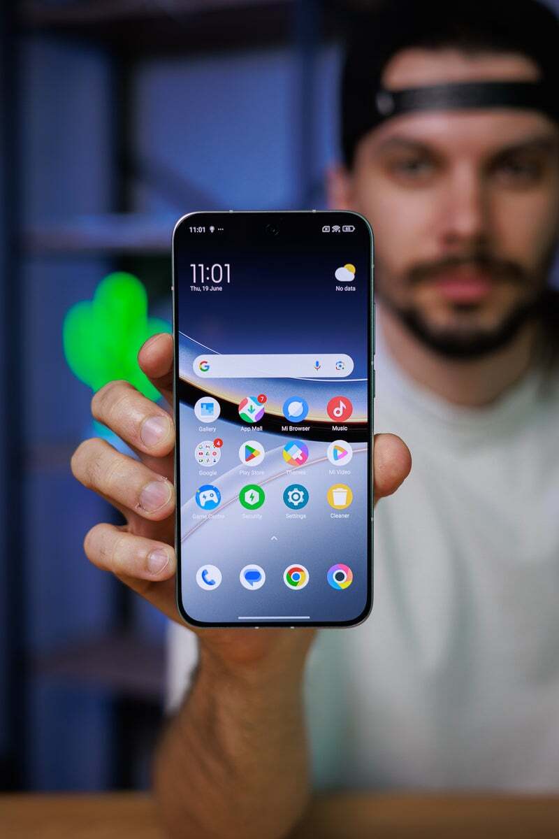 Poco F7 