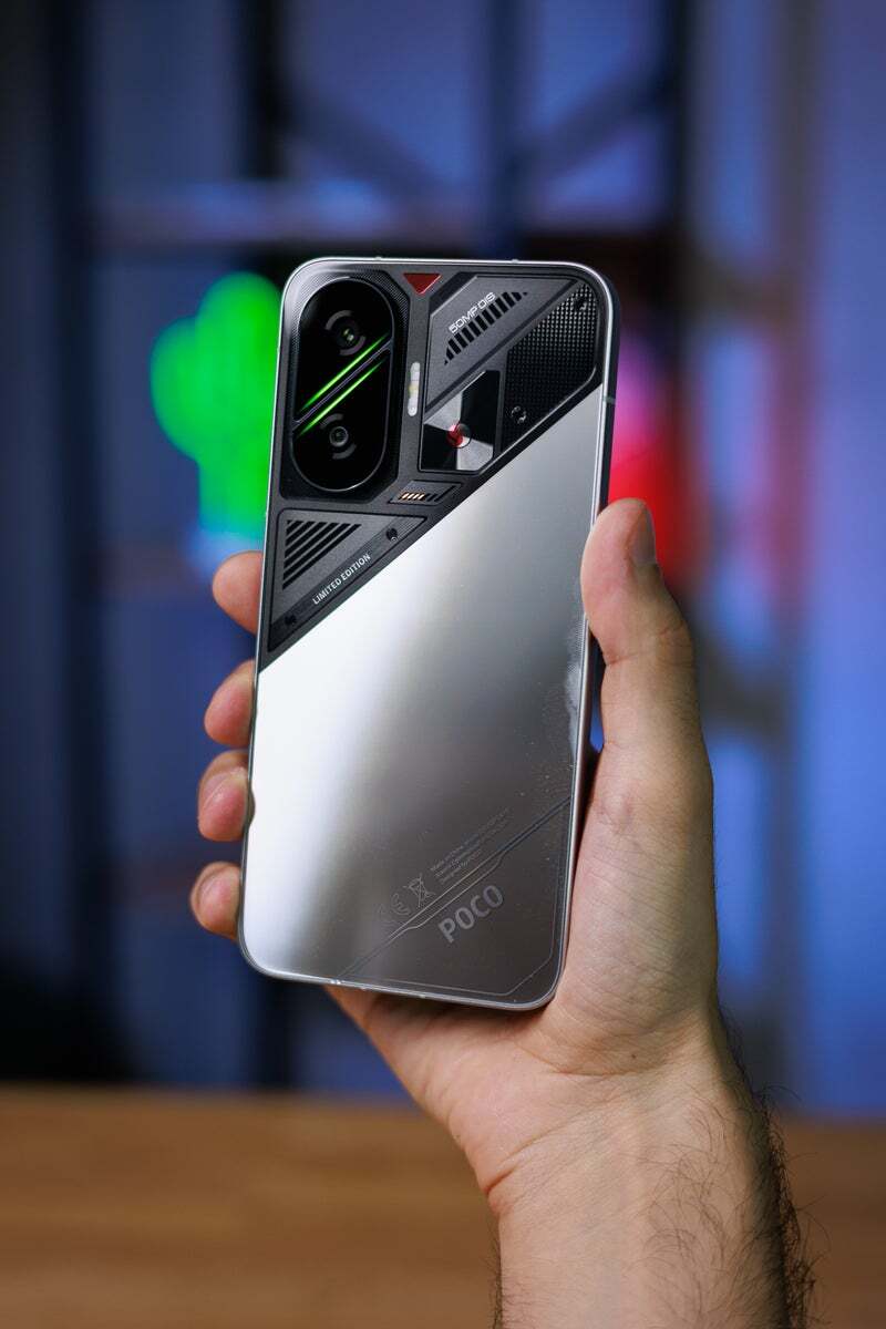 Poco F7 