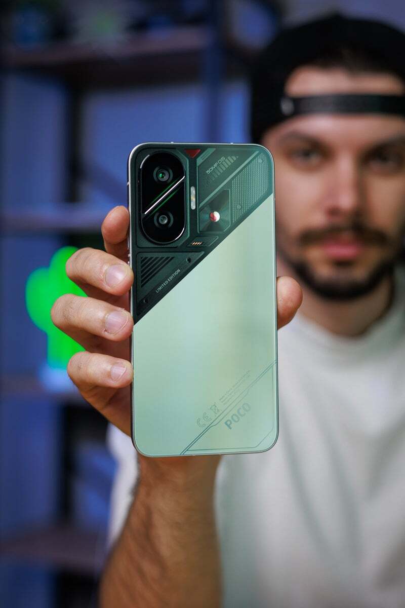 Poco F7 