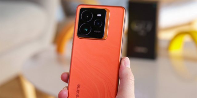 Realme GT 7 — аккумуляторный рекордсмен с молниеносной зарядкой