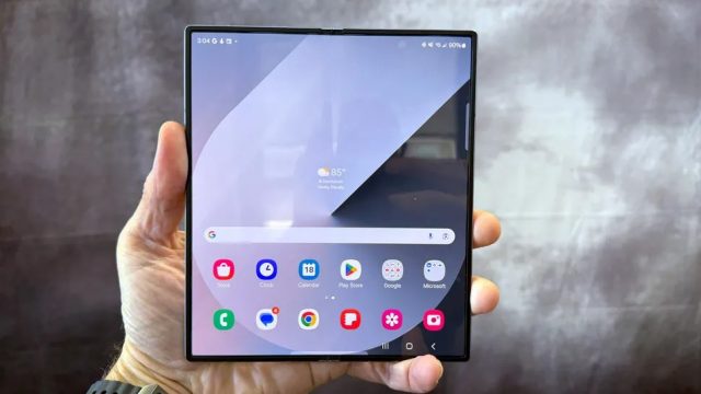 Samsung Galaxy tri-fold может быть больше, чем Galaxy Z Fold 6