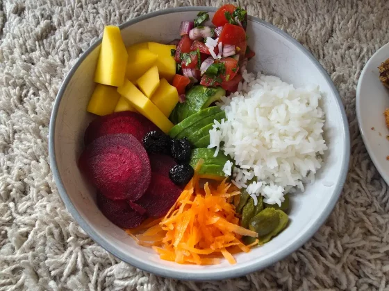 Обзор Galaxy S25 Edge: ультрасовременный флагман без сюрпризов фото