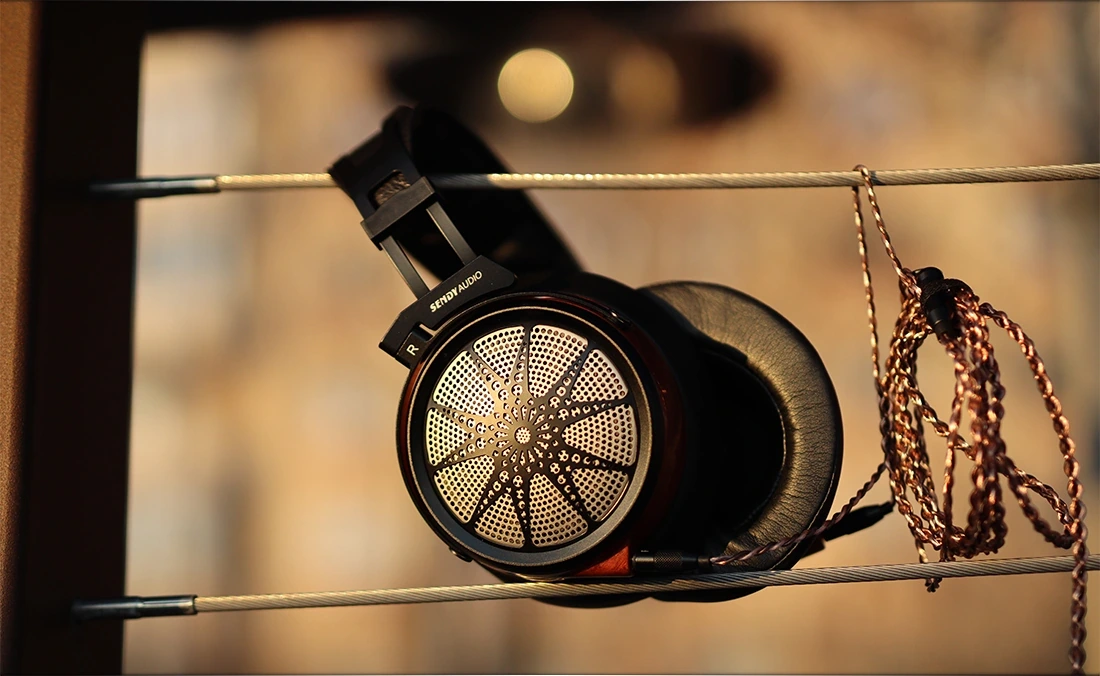 Sendy Audio Apollo: обзор планарных наушников с технологией QUAD-Former картинка Sendy Audio Apollo