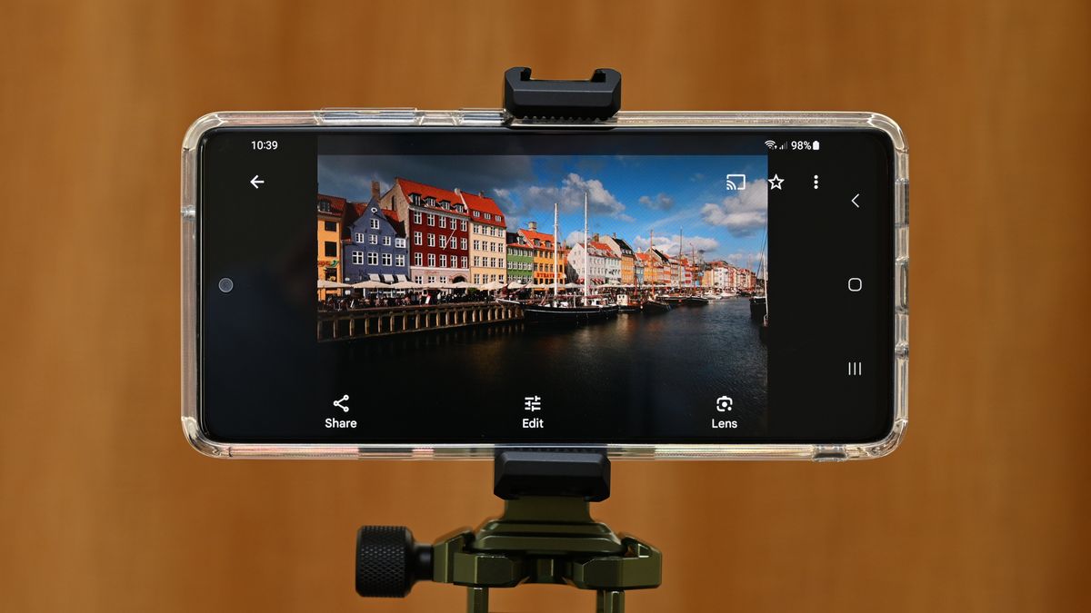 штативы для iPhone и Android