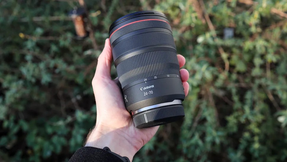 RF 24-70mm f / 2.8L