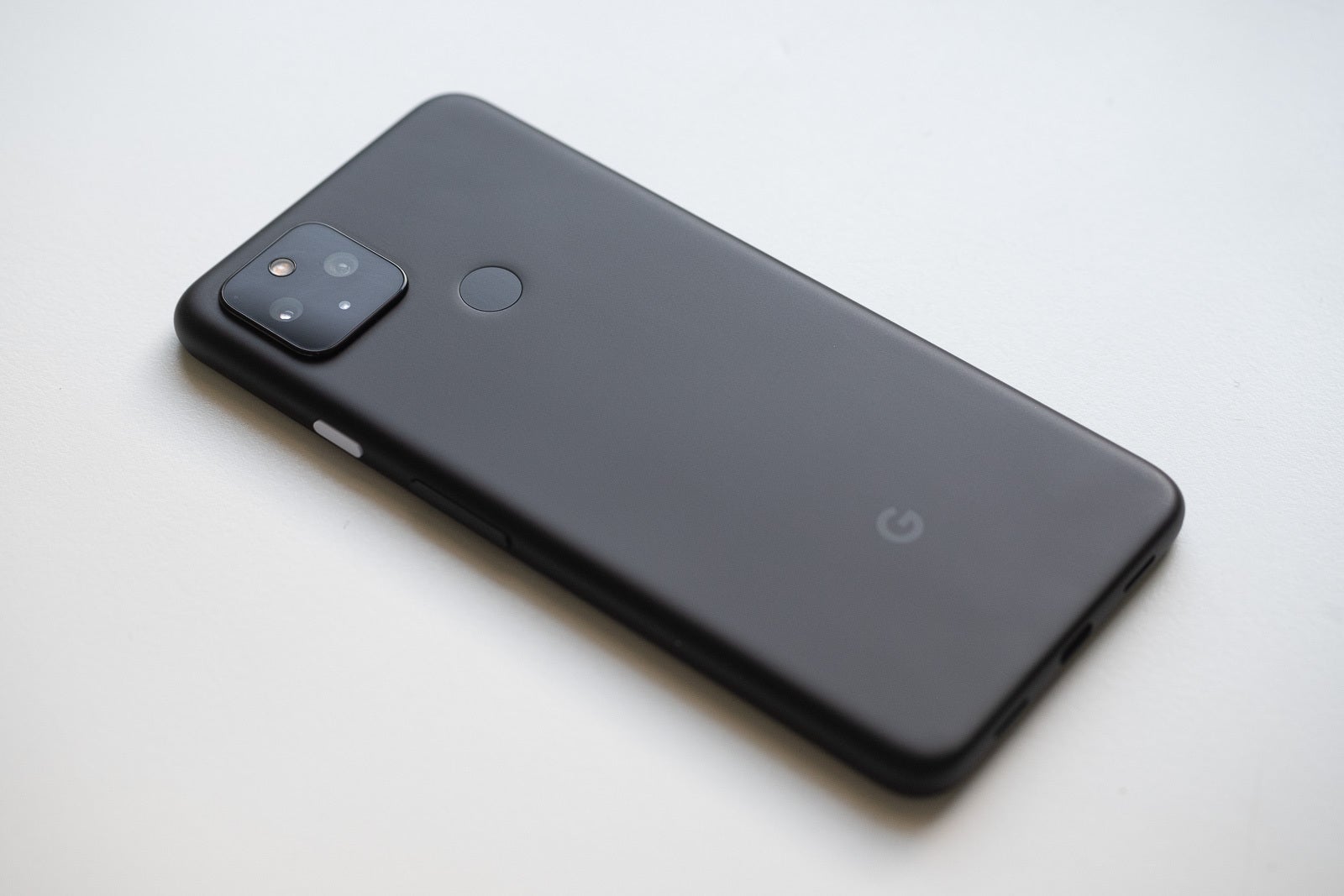 Скоро выйдет обязательное обновление для устройств Google Pixel 6a, и владельцам оно не понравится