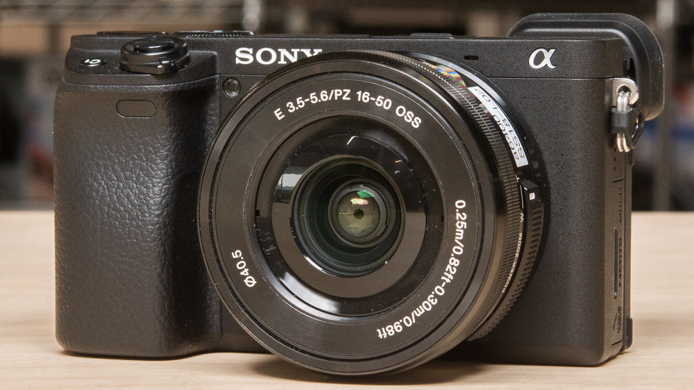 Sony α6400