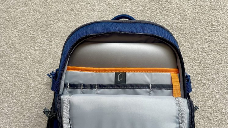 сумки для фотоаппаратов